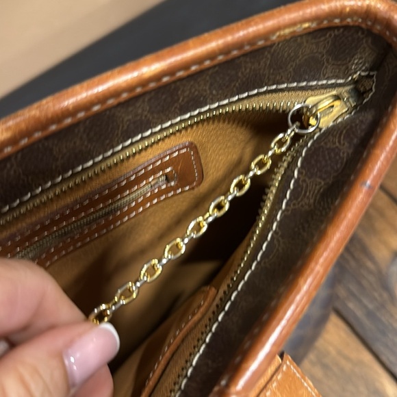 Auth Vintage Celine Macadam Shoulder Bag – Brown Monogram w Tan Leather Trim - Picture 5 of 8